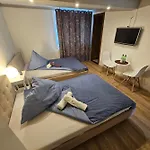 & 3* 알브쉬타트
