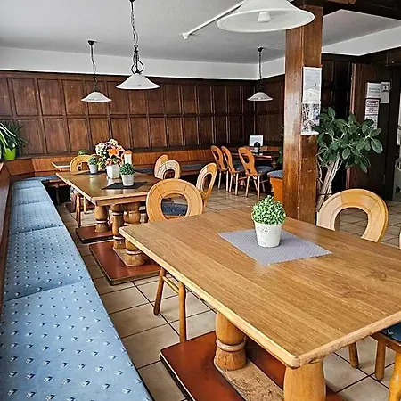 & 3* Albstadt