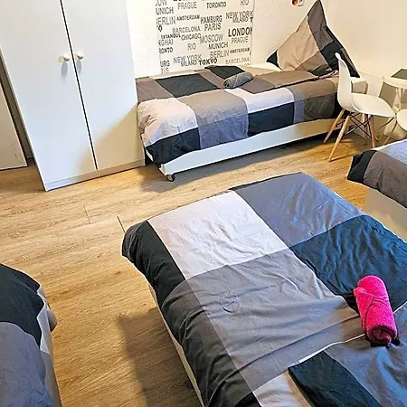 & Hotell
